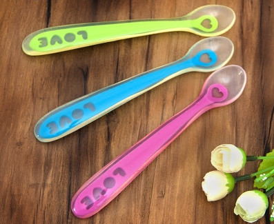 <b>Silicon Spoon for Babies LSR material</b>