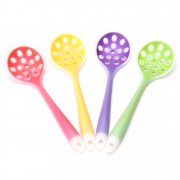 <b>High Quality Safe Silicone Colander Spoon Up Kitchen Utensil Spoon Filter Scoop Kitchen Tools Random</b>