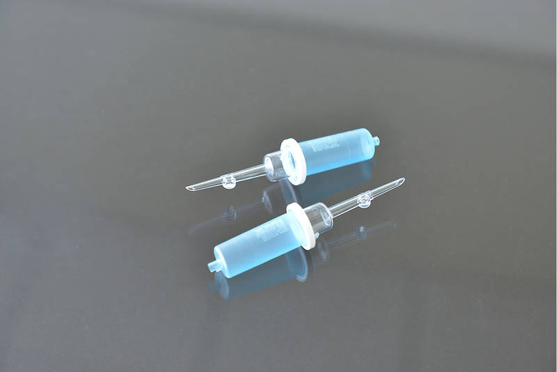 <b>mold for needle holders for insulin pens</b>